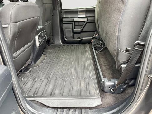 Used 2020 Ford F150 XLT w/ Equipment Group 302A Luxury AWD/4WD image 30