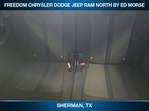 Used 2024 Kia Sorento LX image 21