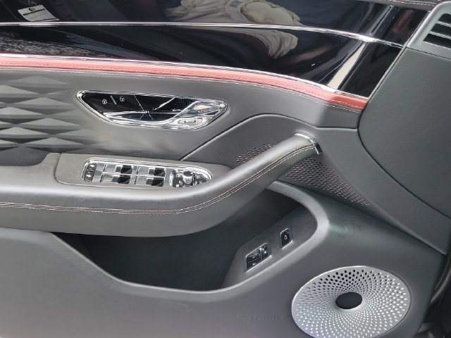Used 2023 Bentley Flying Spur W12 AWD/4WD image 13