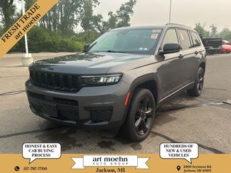 Used 2023 Jeep Grand Cherokee L Laredo AWD/4WD video 1