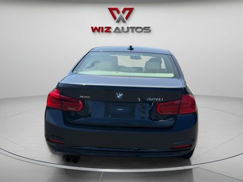 Used 2016 BMW 328i xDrive Sedan AWD/4WD image 4