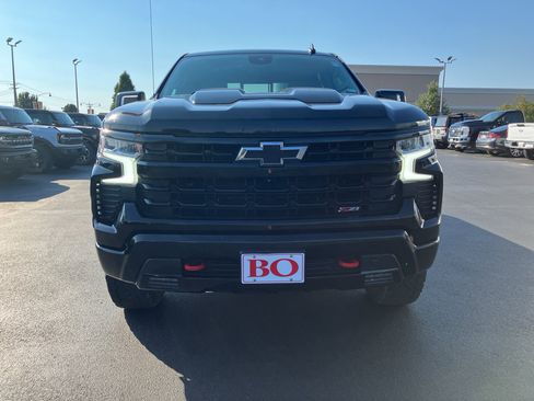 Used 2022 Chevrolet Silverado 1500 LT Trail Boss w/ LT Trail Boss Premium Package image 2