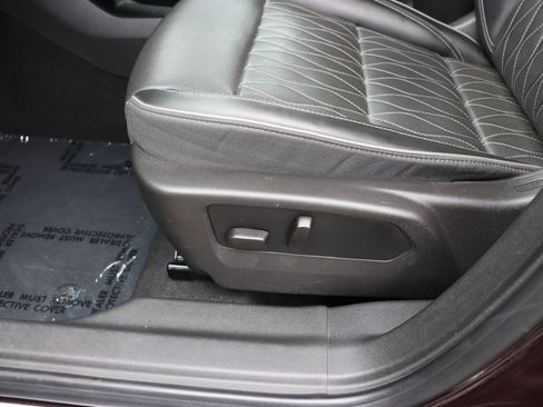 Used 2022 Buick Envision Avenir w/ Technology Package II image 57