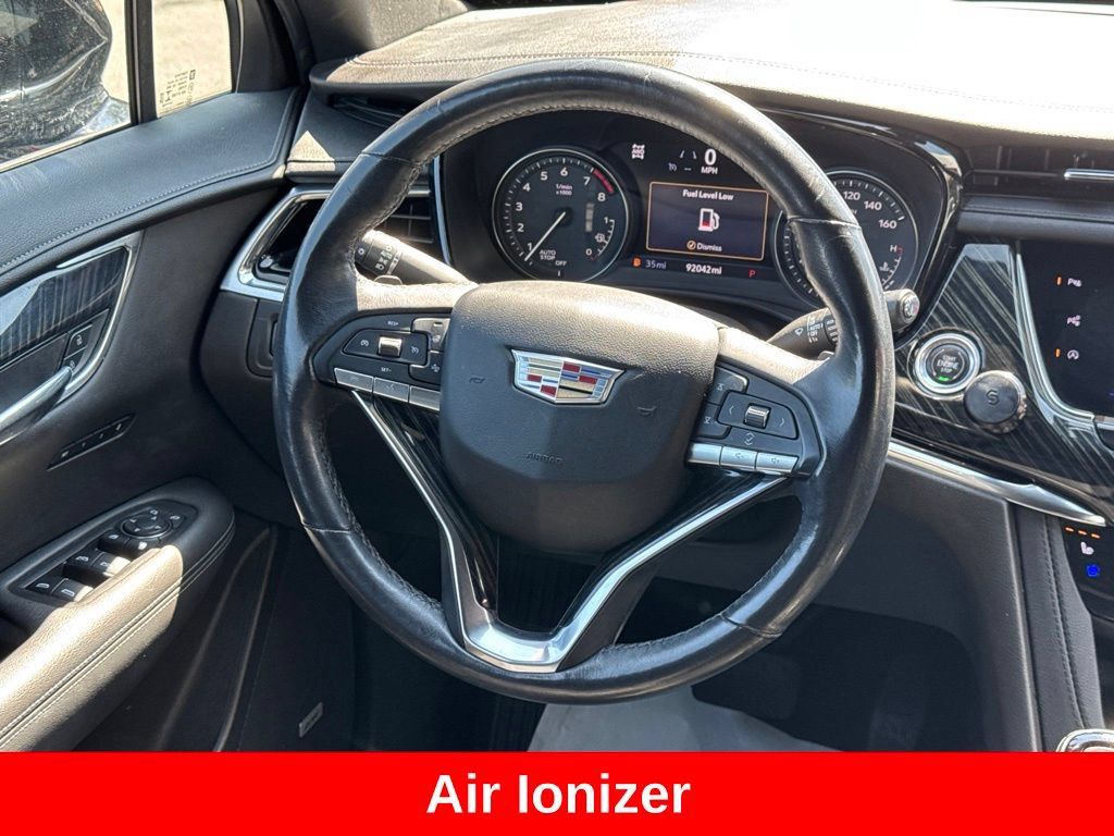 Used 2022 Cadillac XT6 Premium Luxury w/ Technology Package AWD/4WD image 20