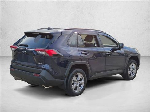 Used 2025 Toyota RAV4 XLE w/ Convenience Package FWD image 5