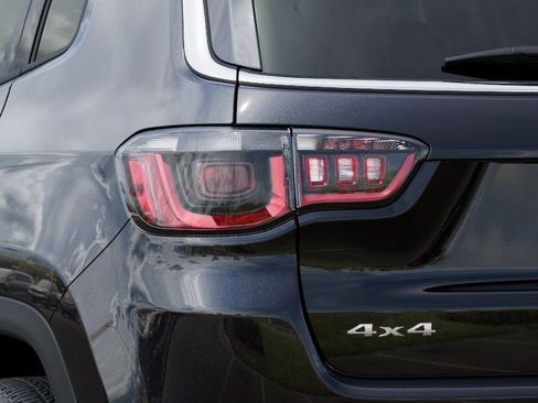 New 2026 Jeep Compass Limited AWD/4WD image 9