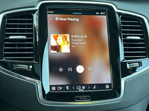 New 2025 Volvo XC90 B6 Plus w/ Protection Package Premier image 22