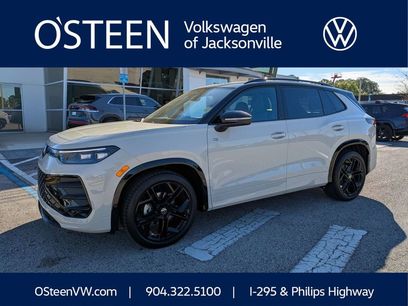Certified 2026 Volkswagen Tiguan SE R-Line