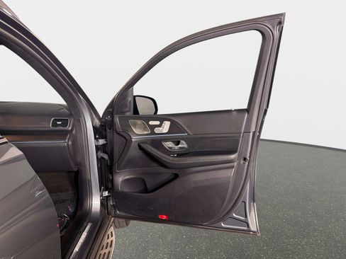 Used 2021 Mercedes-Benz GLS 63 AMG 4MATIC image 25
