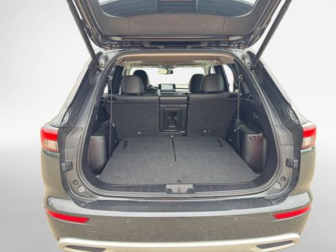 Used 2024 Mitsubishi Outlander SE AWD/4WD image 25