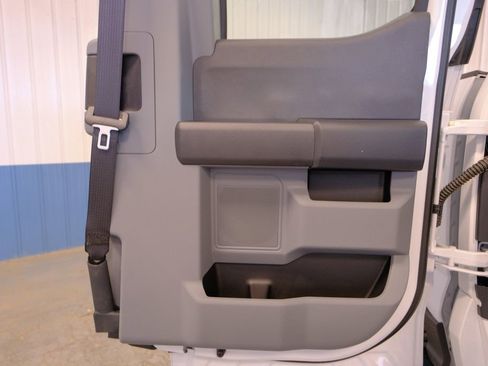 New 2025 Ford F250 XL w/ XL Chrome Package image 21