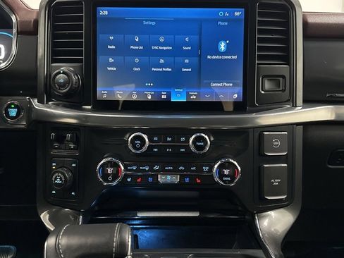 Used 2021 Ford F150 Lariat w/ Equipment Group 502A High image 24