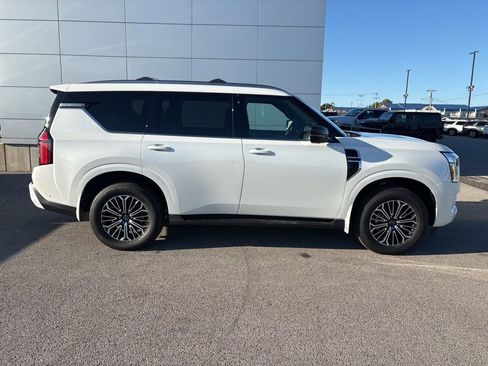 New 2025 Nissan Armada SL w/ Captain's Chari Seat Package AWD/4WD image 2