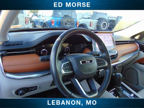Used 2022 Jeep Compass Limited w/ Elite Group image 12