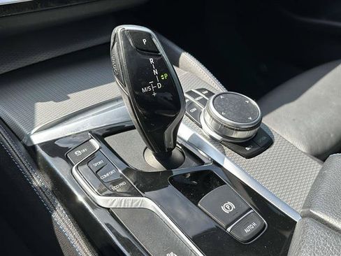 Used 2019 BMW 530i xDrive w/ M Sport Package AWD/4WD image 43