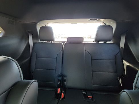 New 2026 Buick Enclave Sport Touring image 33