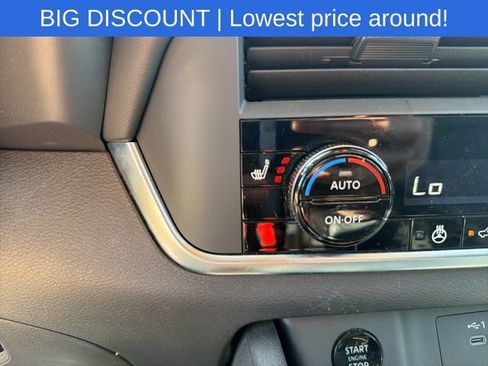 Used 2024 Nissan Rogue SV w/ SV Premium Package AWD/4WD image 27