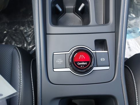 New 2026 Volkswagen Tiguan SE R-Line image 35