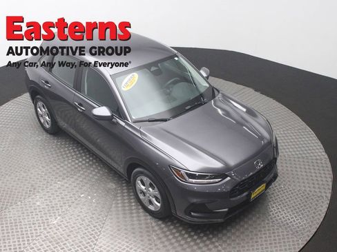 Used 2023 Honda HR-V LX image 3