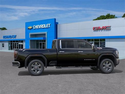 New 2026 GMC Sierra 2500 SLT w/ SLT Premium Package image 5