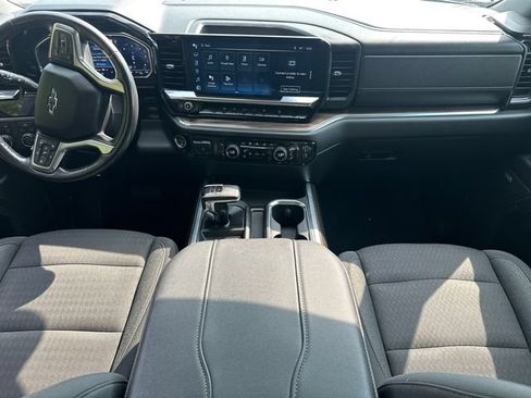Used 2023 Chevrolet Silverado 1500 RST AWD/4WD image 18