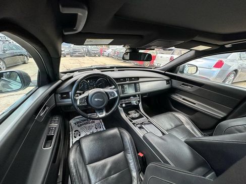 Used 2016 Jaguar XF R-Sport AWD/4WD image 30