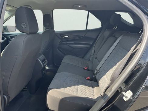 Used 2022 Chevrolet Equinox LT image 31