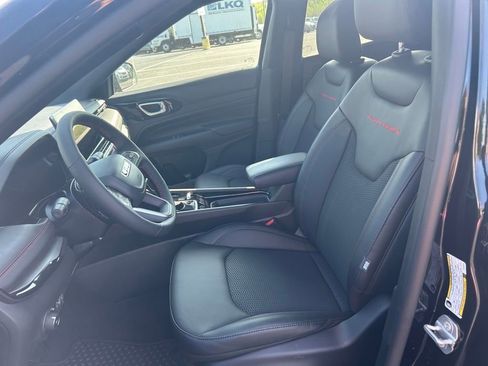 New 2026 Jeep Compass Trailhawk AWD/4WD image 13