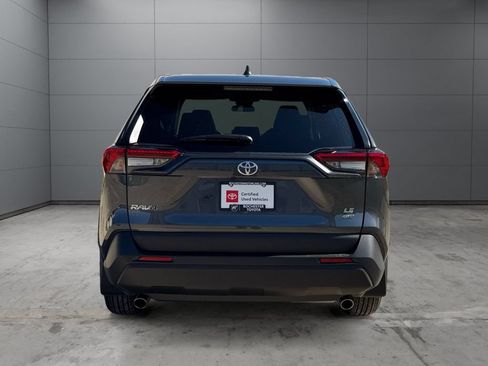 Certified 2024 Toyota RAV4 LE AWD/4WD image 4