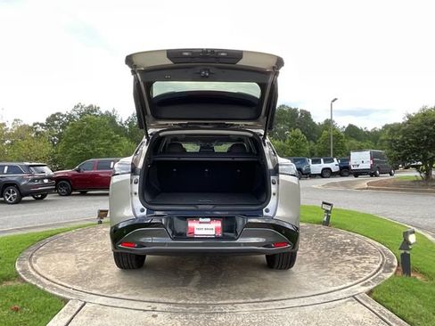 Used 2025 Nissan Murano Platinum AWD/4WD image 29