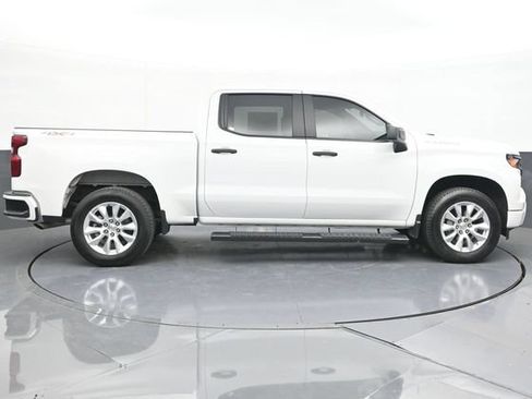 Used 2025 Chevrolet Silverado 1500 Custom AWD/4WD image 16