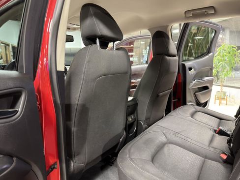 Used 2019 GMC Canyon SLE image 34