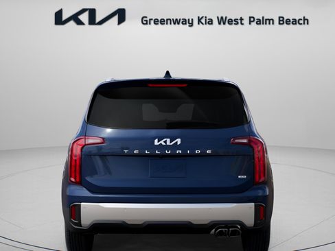 New 2025 Kia Telluride S image 7