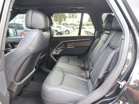 Used 2023 Land Rover Range Rover SE AWD/4WD image 43