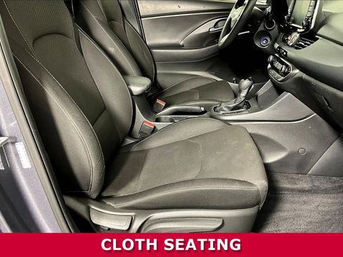 Used 2018 Hyundai Elantra GT image 27