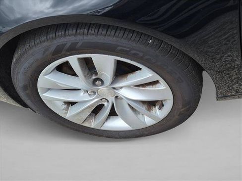 Used 2016 Buick Regal AWD image 5