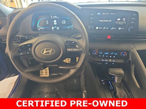 Certified 2025 Hyundai Elantra Sport image 16