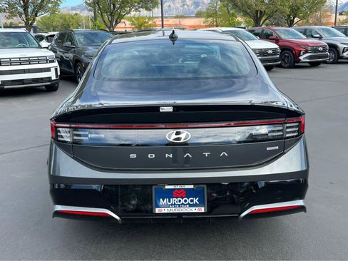 New 2026 Hyundai Sonata SEL AWD/4WD image 9