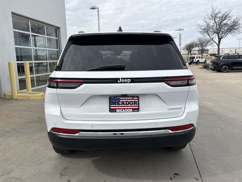 New 2026 Jeep Grand Cherokee Altitude AWD/4WD image 5