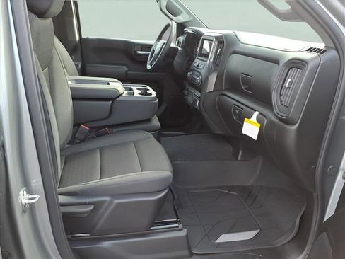 New 2026 Chevrolet Silverado 1500 Custom AWD/4WD image 18