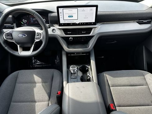 Certified 2025 Ford Explorer Active AWD/4WD image 15