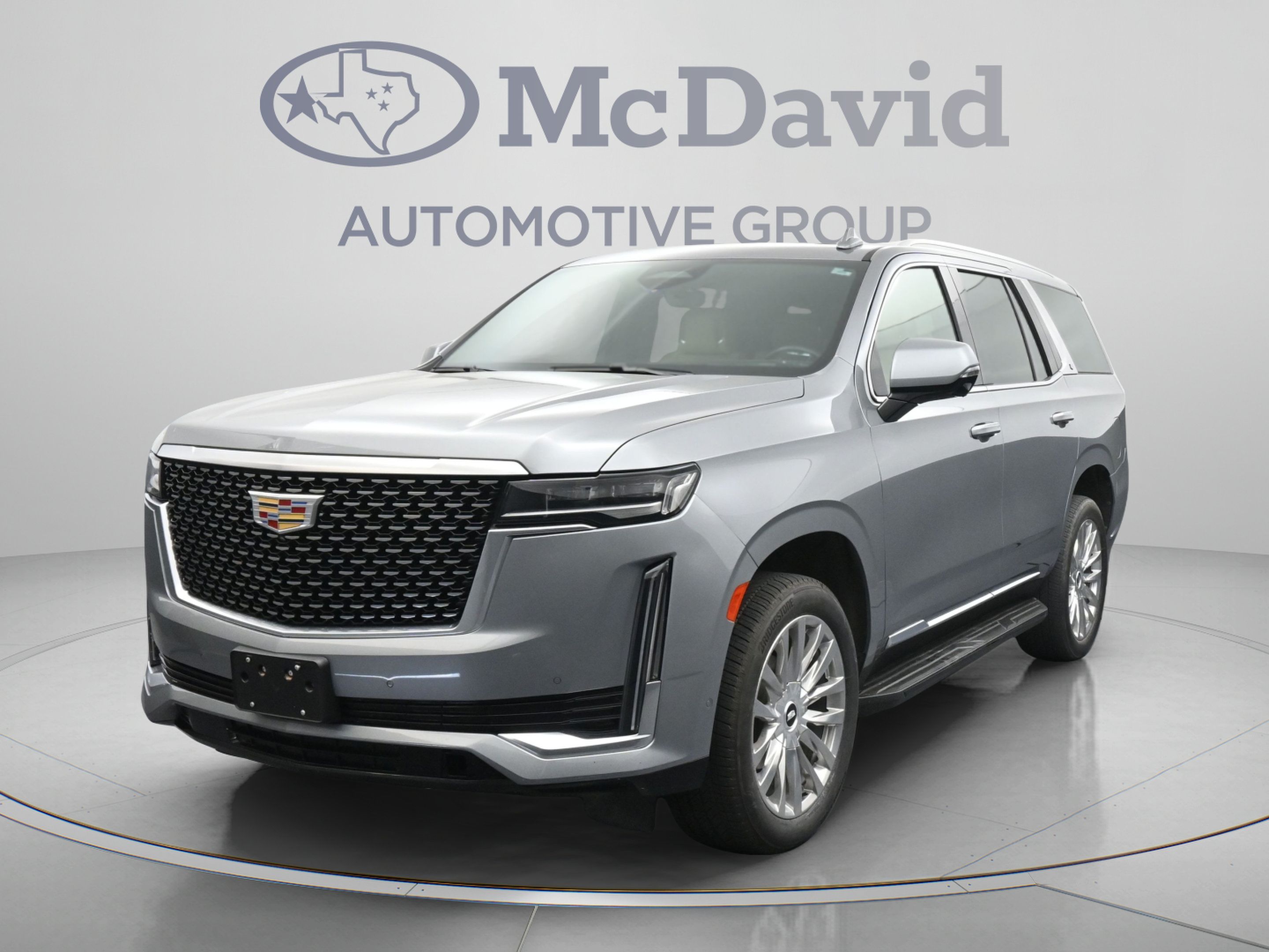 Used 2023 Cadillac Escalade Premium Luxury AWD/4WD image 4