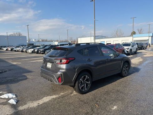 Used 2026 Subaru Crosstrek 2.0i Premium image 3