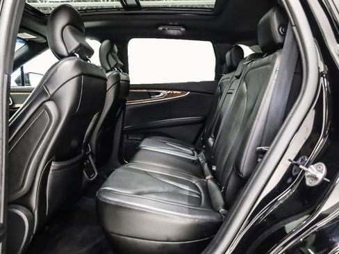 Used 2016 Lincoln MKX Select w/ Select Plus Package image 28