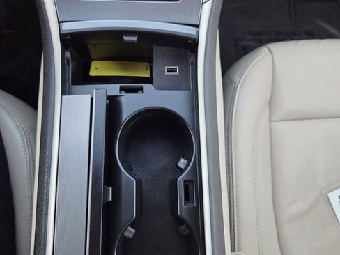 Used 2017 Lincoln MKZ Select w/ Select Plus Package image 18