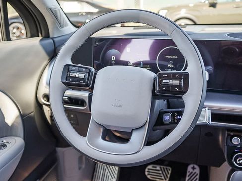 New 2026 Hyundai Ioniq 9 Calligraphy image 18