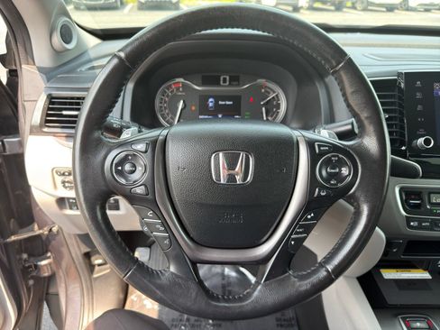 Used 2023 Honda Ridgeline RTL-E image 17