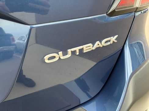 Used 2021 Subaru Outback Premium AWD/4WD image 23