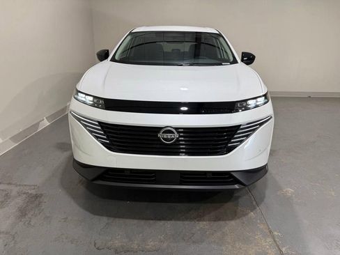New 2026 Nissan Murano SV AWD/4WD image 2