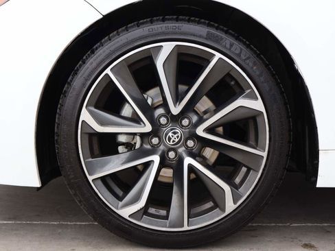 Used 2020 Toyota Corolla SE w/ Carpet Mat Package (TMS) image 6